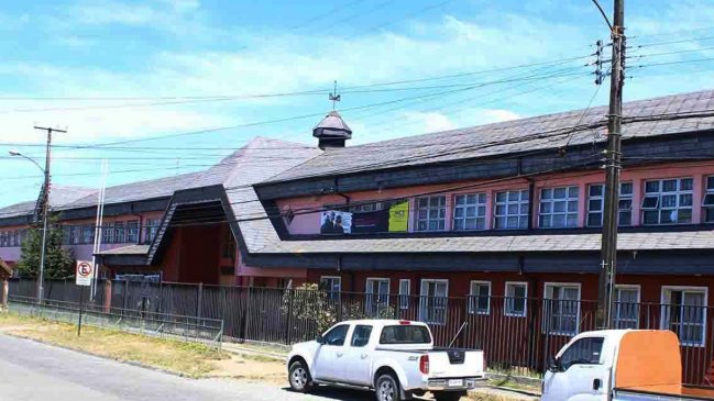 Puerto Varas: Dos hermanos y un adulto formalizados por desórdenes durante la PSU