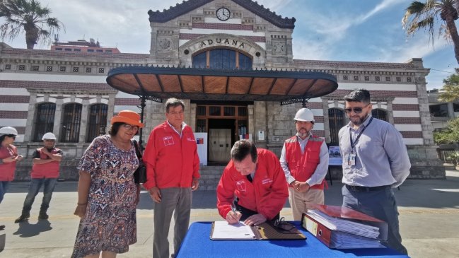 Anuncian reinicio de obras para la restauración de la ex aduana de Arica