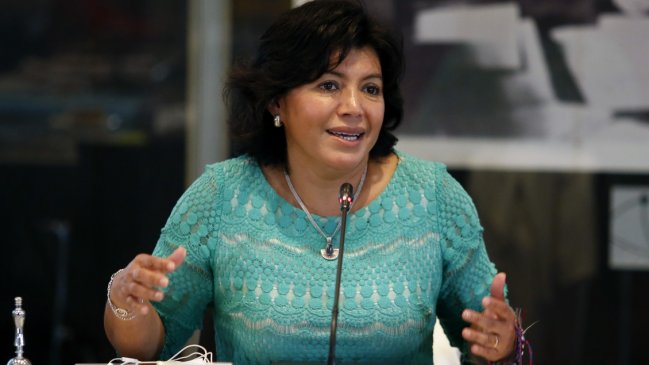 Senadora Provoste: Cubillos ha estado ausente y en un boicot permanente a reformas educativas