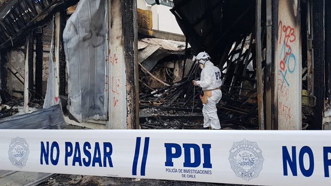Detienen a universitario acusado de incendiar sucursal de una AFP en Punta Arenas