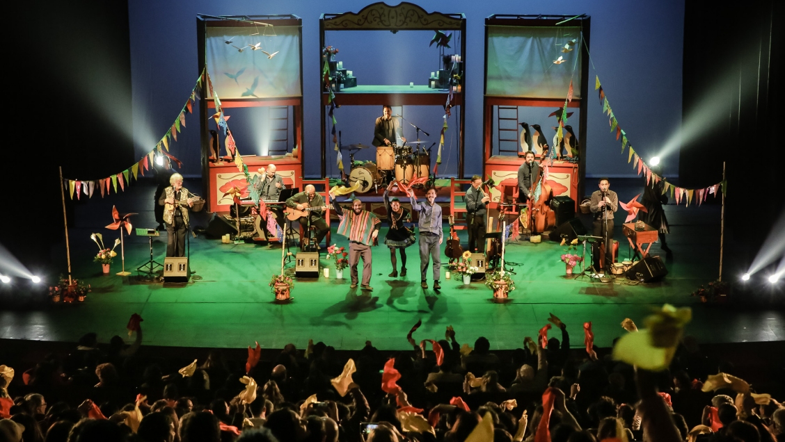 Inti Illimani Histórico y La Mona Ilustre presentarán concierto teatral 