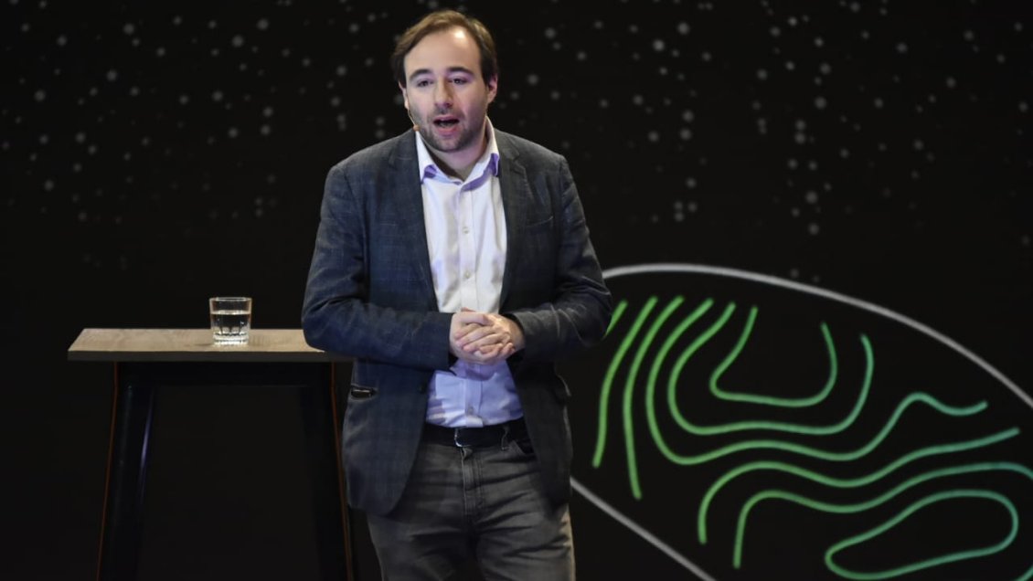 Congreso Futuro: Cientista político llama a que Chile establezca un 