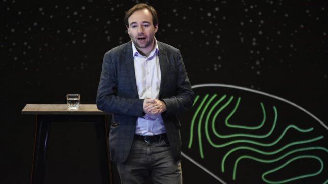 Congreso Futuro: Cientista político llama a que Chile establezca un 