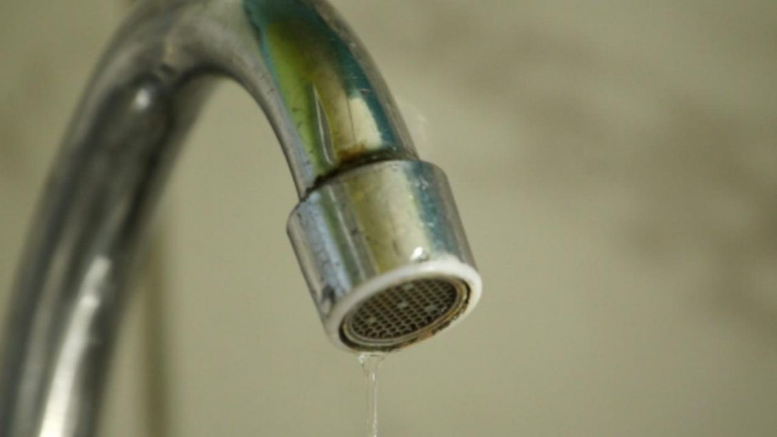 Corte de agua afectará más de 1.400 hogares del sector Coviefi de Antofagasta