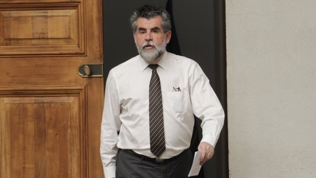 Ex director de la ANI: Ubilla es el responsable del descalabro de los servicios de inteligencia