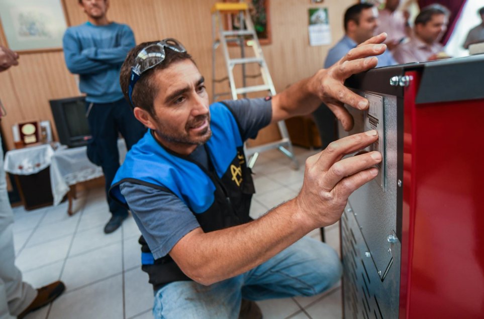 Más de 1700 hogares cambiaron calefactores el año pasado en Chillán y Chillán Viejo