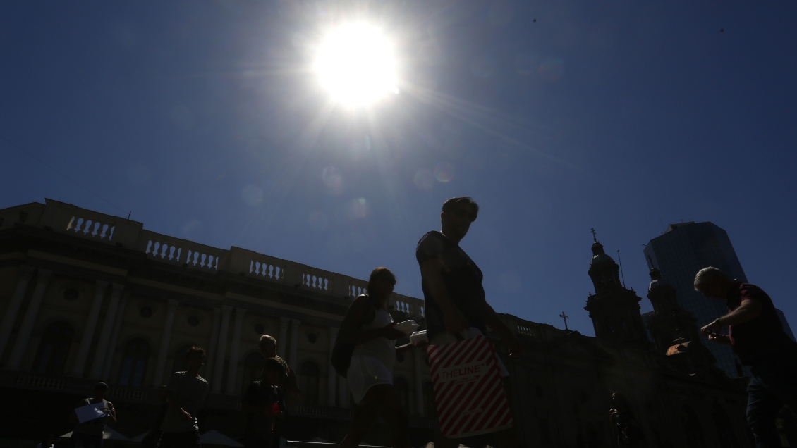 Meteorología extendió hasta el miércoles aviso por altas temperaturas en la zona central