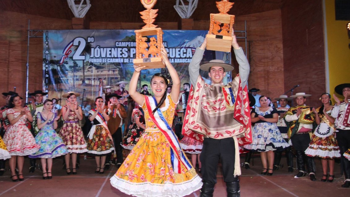 Pareja de Ñuble ganó campeonato nacional de cueca en Temuco