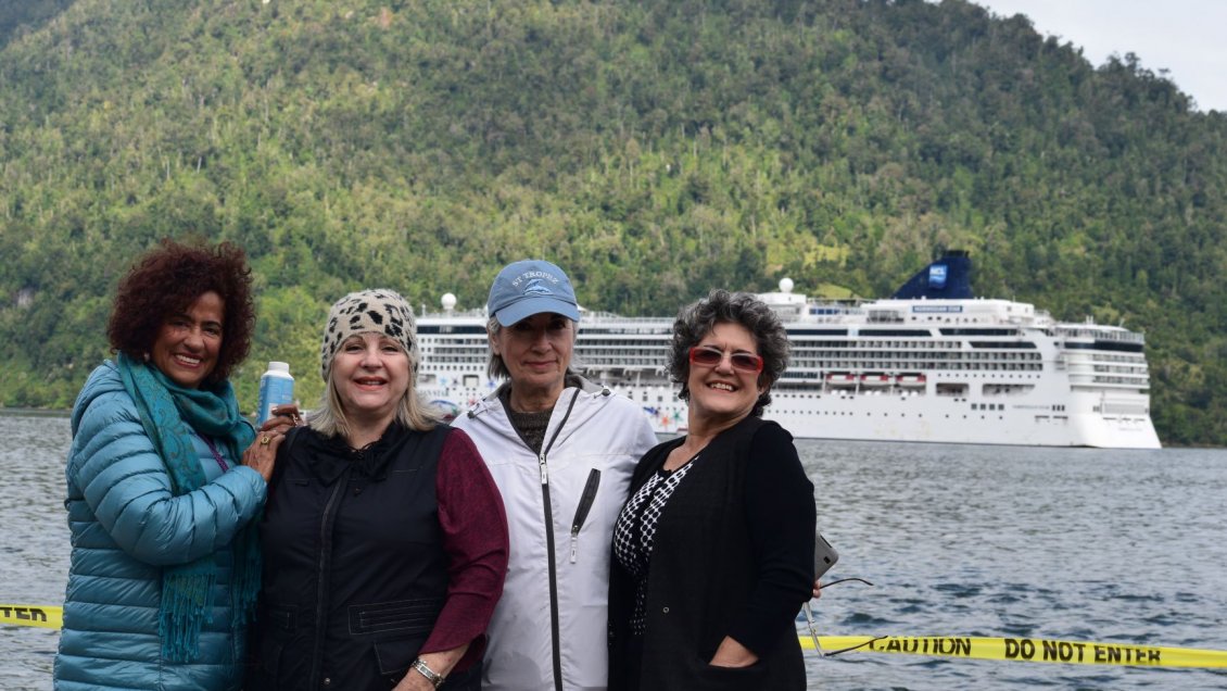 Más de dos mil turistas llegaron a Aysén en la tercera recalada del crucero 