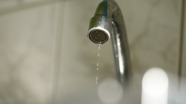Penco: Vecinos completaron más de 30 horas sin agua y Essbio confirmó nuevo corte