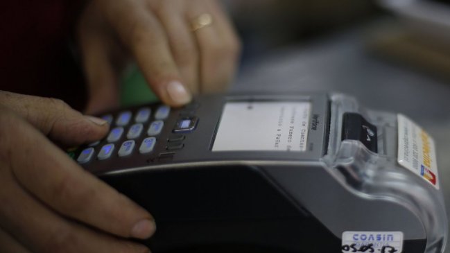 BancoEstado deberá indemnizar a clienta por giro no autorizado