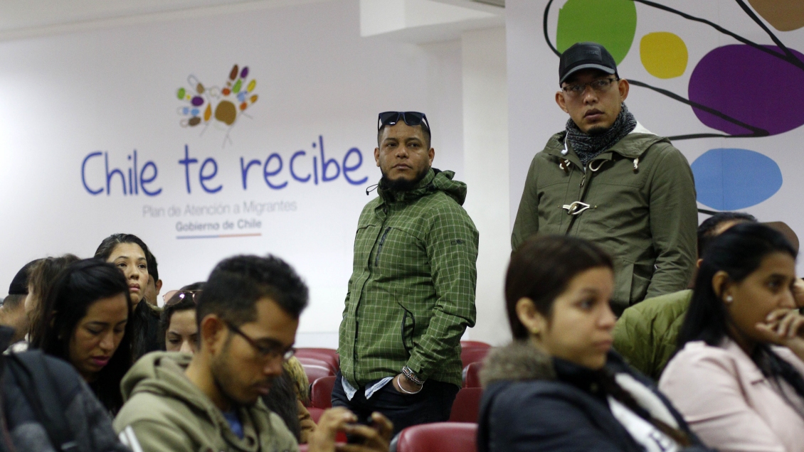 Gobierno anunció medidas para facilitar la tramitación de los permisos de residencia a extranjeros