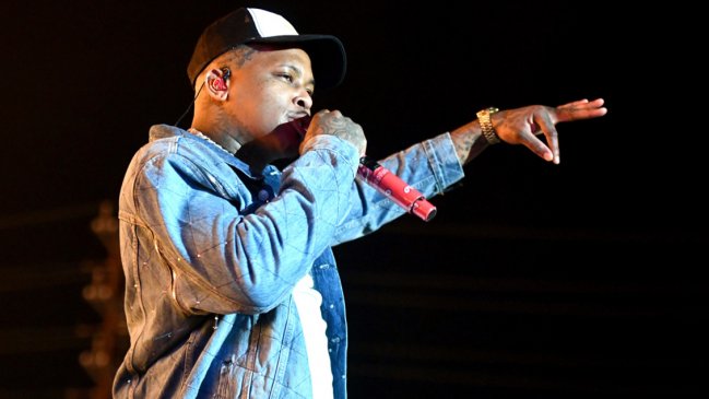 Rapero tenía que actuar en los premios Grammy pero fue arrestado