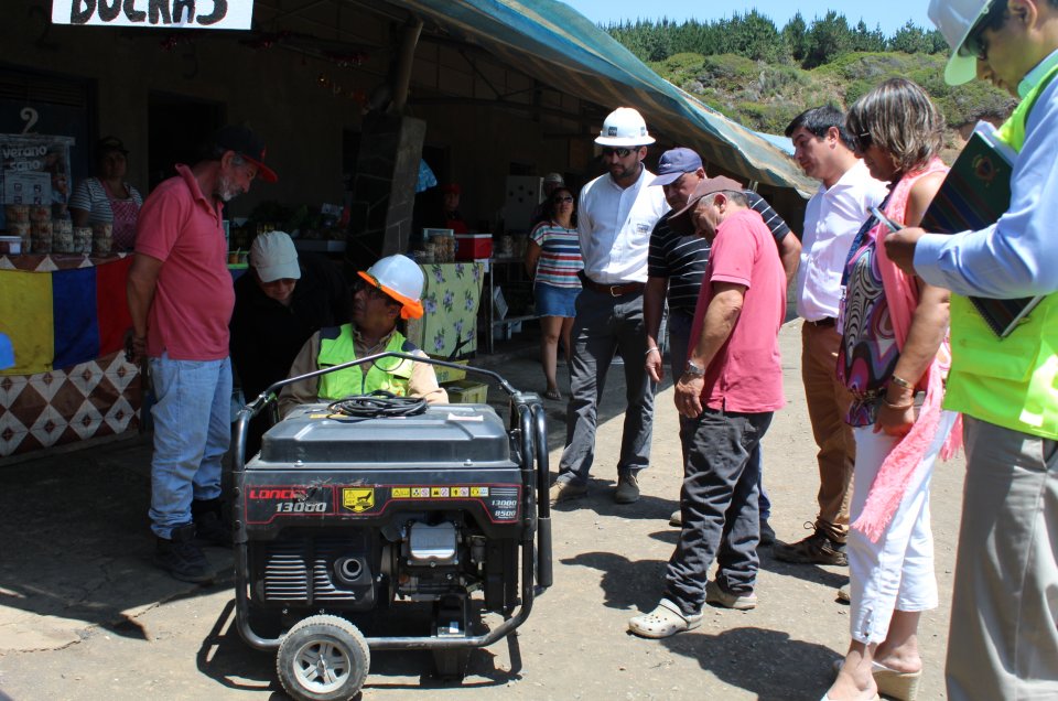 CGE facilita generadores eléctricos en caletas perjudicadas con cortes reiterados en Cobquecura