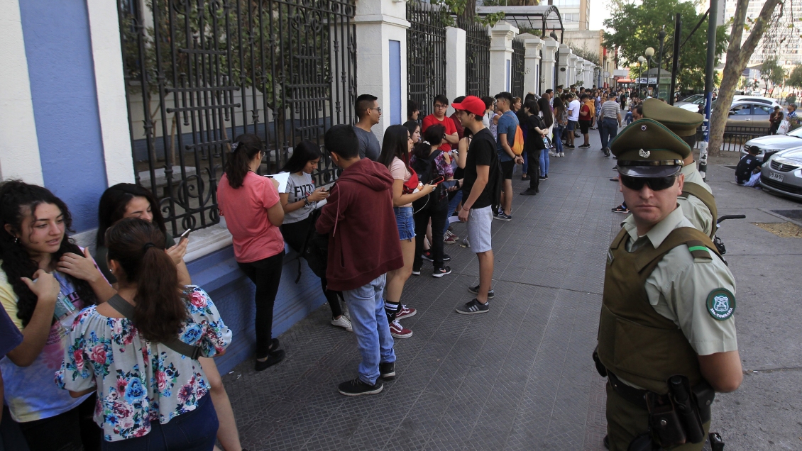 CRUCh definirá este miércoles solución a estudiantes que no pudieron rendir la PSU