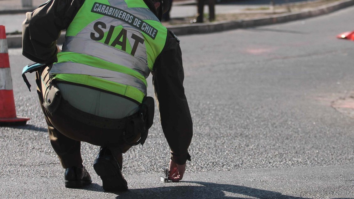 Volcamiento de vehículo dejó a dos mujeres fallecidas en La Calera