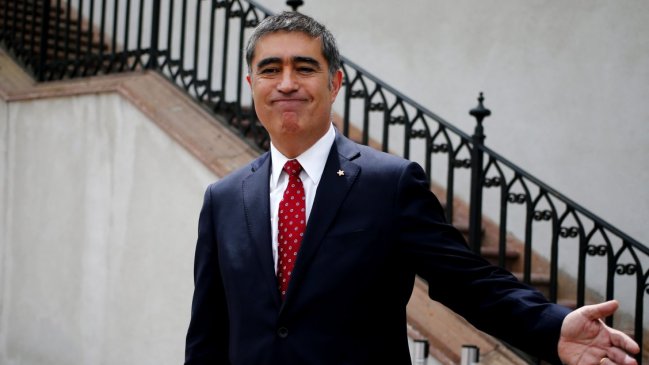 Evópoli y la UDI manifestaron su molestia por reunión entre Desbordes y la oposición