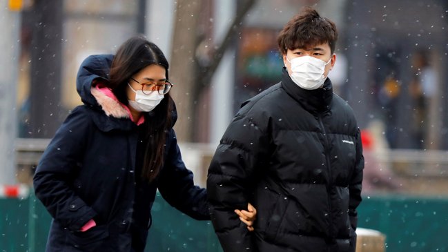 China eleva a 563 los muertos entre los 28.018 infectados de coronavirus