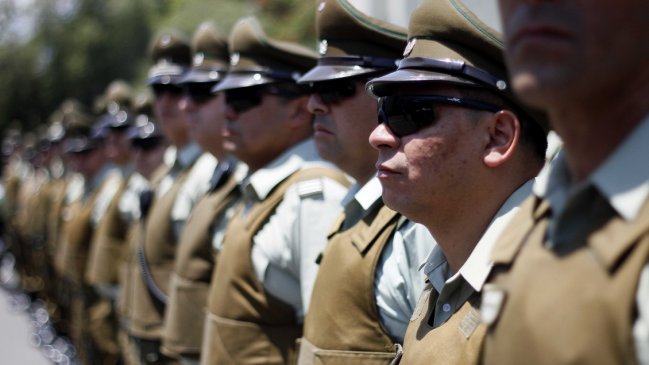 Oposición aspira a una profunda reforma a Carabineros, pero sin premuras