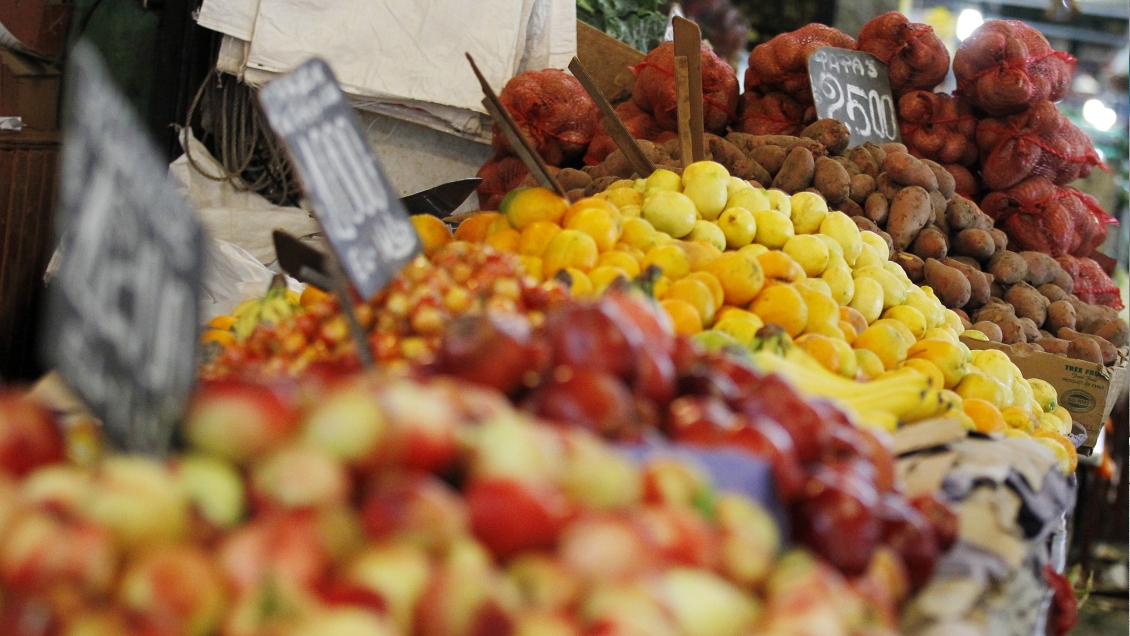 Inflación de enero llegó a 0,6 por ciento impulsado por alimentos y combustibles