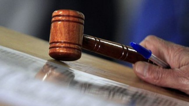 Abogado fue condenado por robar 22 millones de pesos a clientes en Iquique