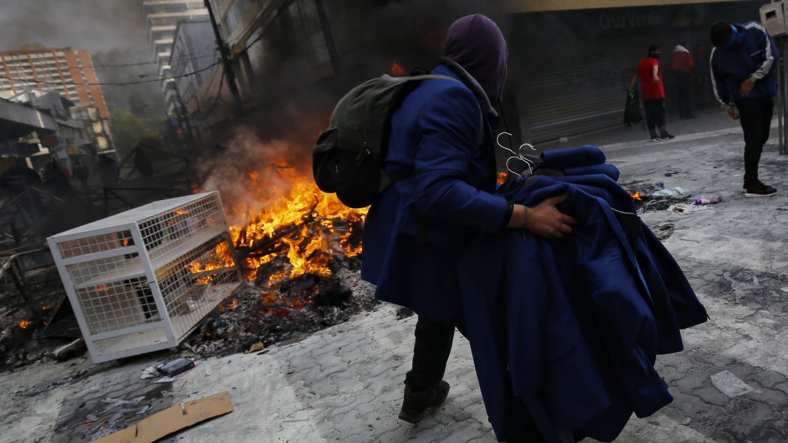 En prisión preventiva quedó banda familiar acusada de saqueos en Concepción