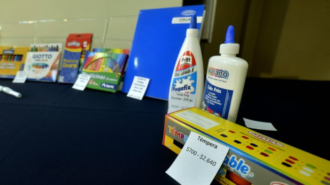 Operación retorno a clases: Seremi de Salud realizó fiscalización a útiles escolares