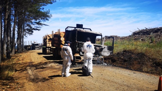 Atentado deja seis máquinas forestales y un camión destruido en Temuco