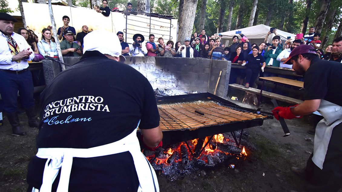 Cochrane: Cocinaron la 
