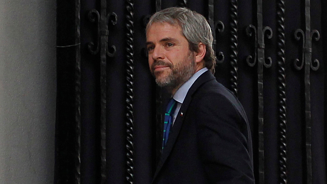 Blumel pidió a Fiscalía investigar 