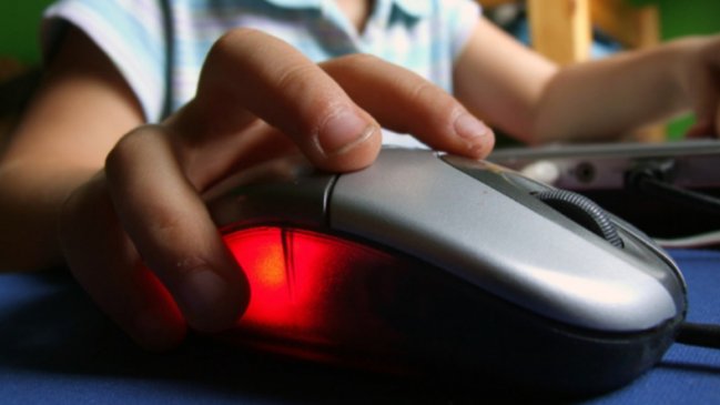 Estudio reveló preocupante exposición de menores chilenos al cyberbullying