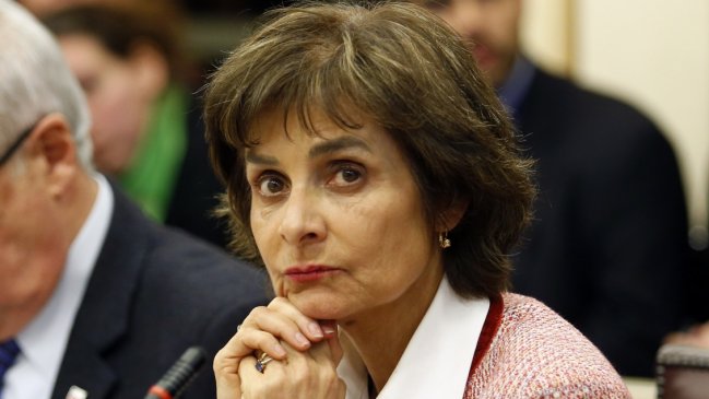 Minsal llama a evitar una psicosis de mascarillas por culpa del coronavirus