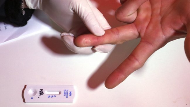 Corte descartó negligencia de laboratorio por examen que no detectó caso de VIH