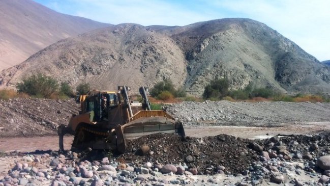 Lluvias dejaron tránsito interrumpido al interior de la Región de Tarapacá