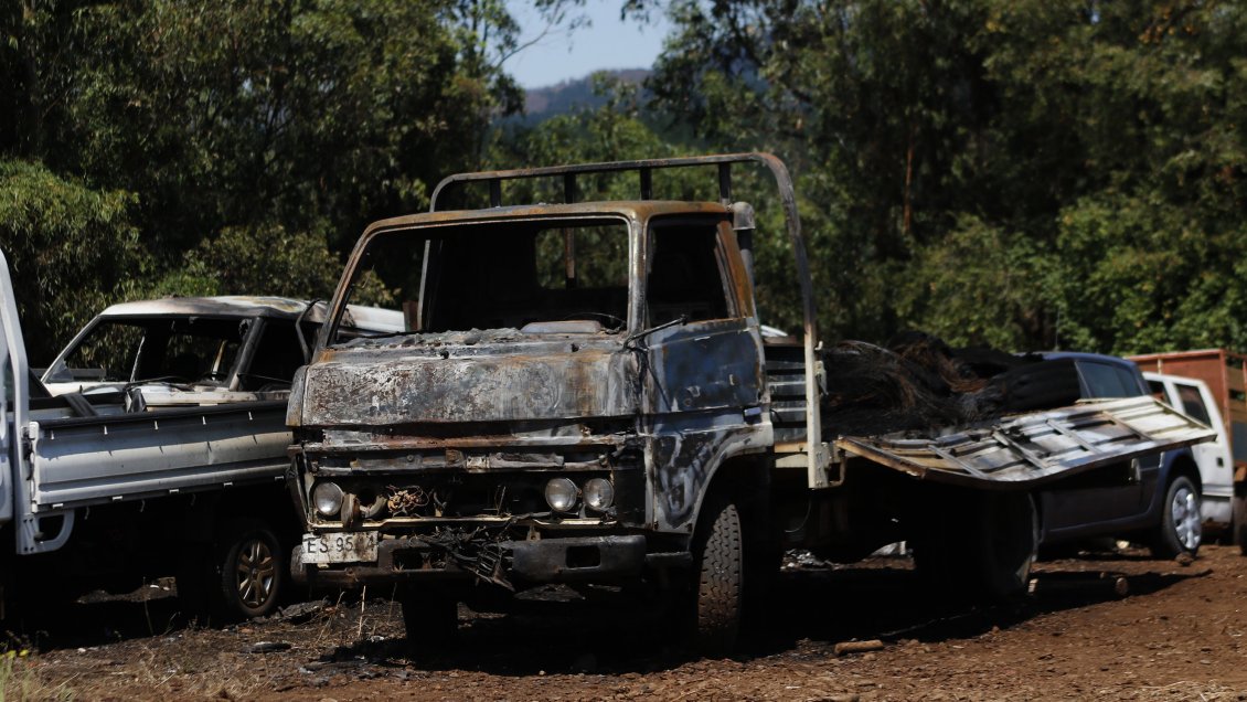 Gremios forestales condenaron ataque incendiario en recinto de Carabineros de Collipulli