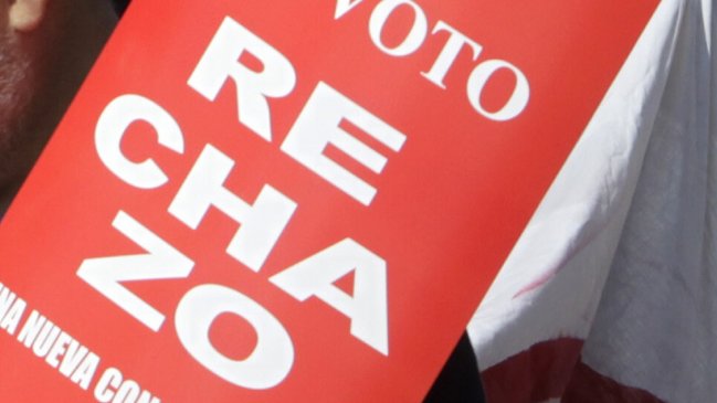 The Clinic denunció robo y agresiones a periodistas por manifestantes del 