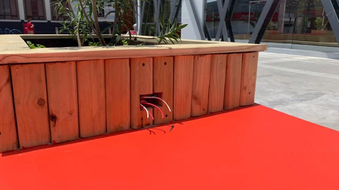 Alcalde de Arica por robo a plaza recién inaugurada: 