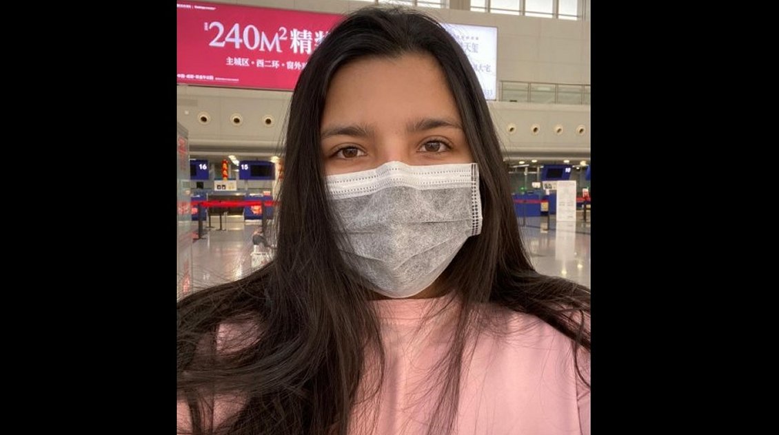 Chilena está atrapada en aeropuerto de China a causa de restricciones por coronavirus