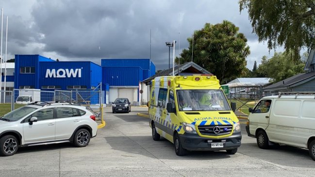 Trabajador murió aplastado por grúa en planta de proceso de salmones en Puerto Montt