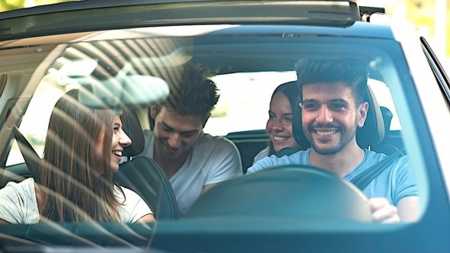 Karpool: La nueva app de viajes compartidos que buscar ser alternativa en Chile