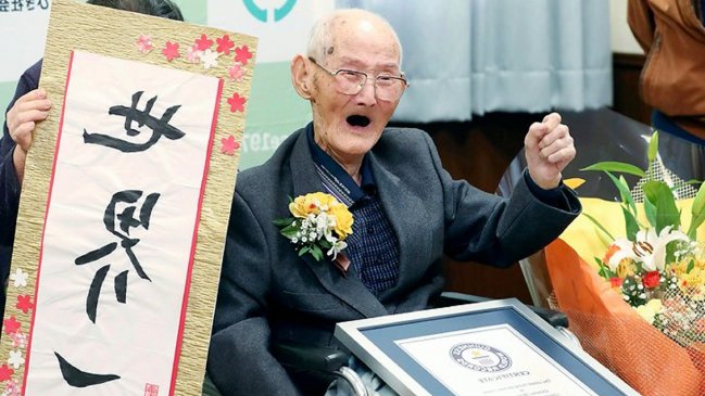 A los 112 años murió el hombre más viejo del mundo: hace 11 días había recibido el Guinness