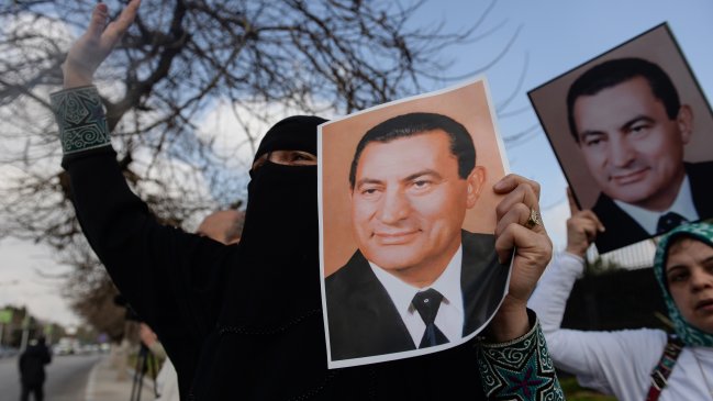 Gobierno egipcio decreta tres días de luto por la muerte de Mubarak