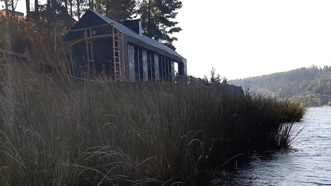 Denuncian edificaciones ilegales al borde del Lago Vichuquén: 
