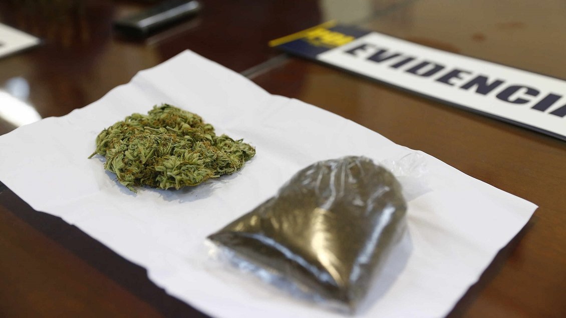 Adolescente fue detenida por vender cocaína, marihuana y pasta base en su casa