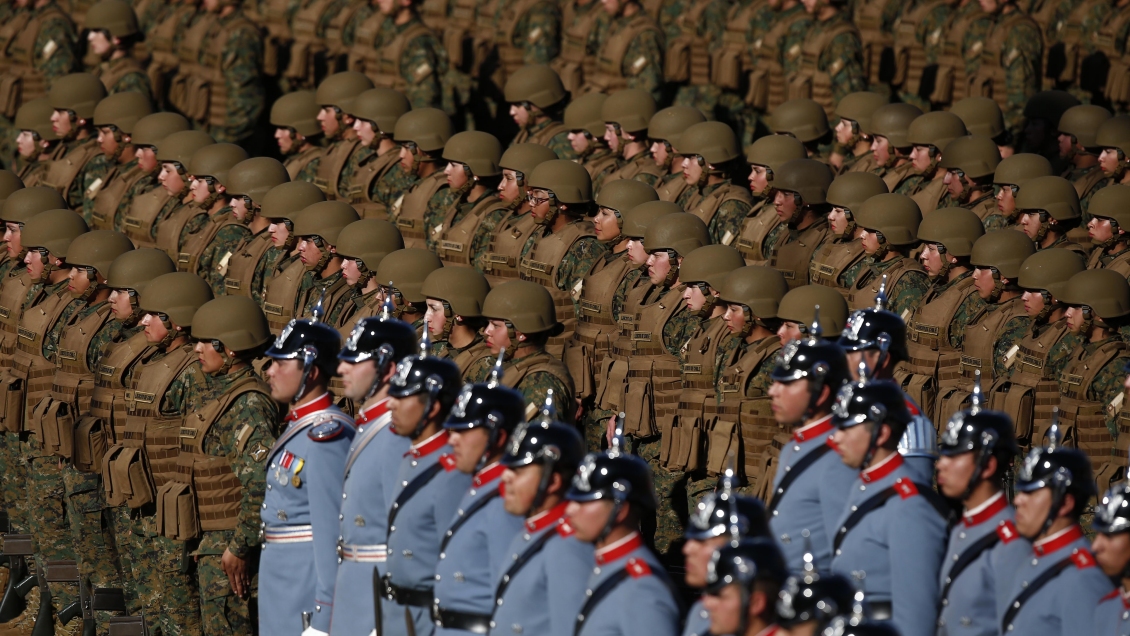 Ex militares fustigaron las nuevas Reglas del Uso de la Fuerza del Ejército