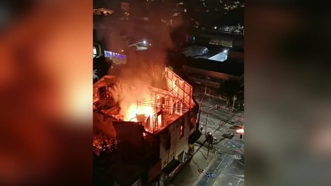 Incendio afectó a inmueble en Talca: No descartan intencionalidad en inicio de las llamas