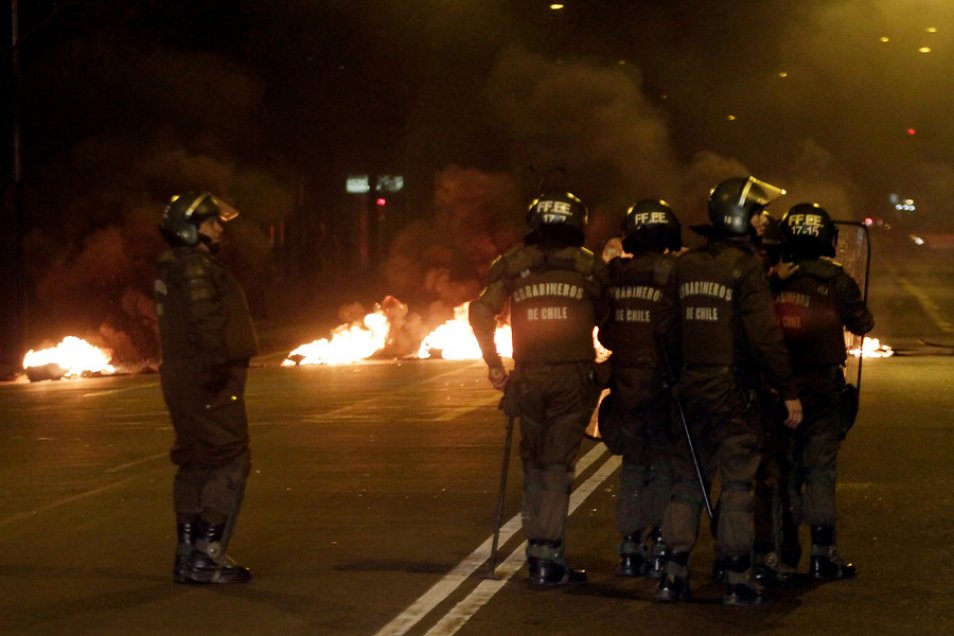 Manifestaciones en Chillán: Detienen a seis sujetos bajo la nueva Ley Antibarricadas
