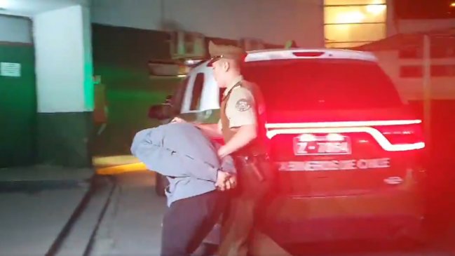 Detienen a sujeto que disparó a carabineros tras eludir control vehicular en El Bosque