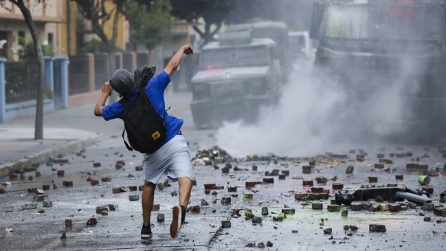 Carabineros detuvo a 17 personas tras incidentes en la Universidad de Concepción