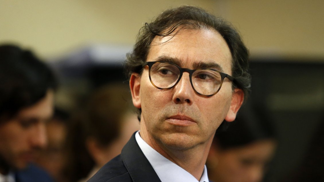 Nuevo ministro de Educación llama a 